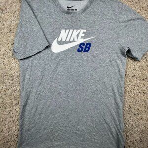 NIKE SB T-SHIRT SIZE SMALL MENS Gray SHORT SLEEVE CREW NECK Athletic Cut